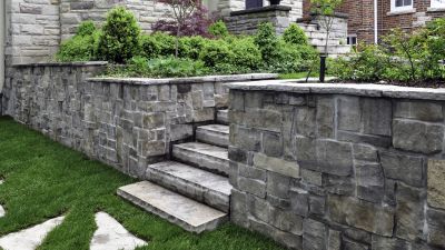 Stone Wall Hardscaping Service